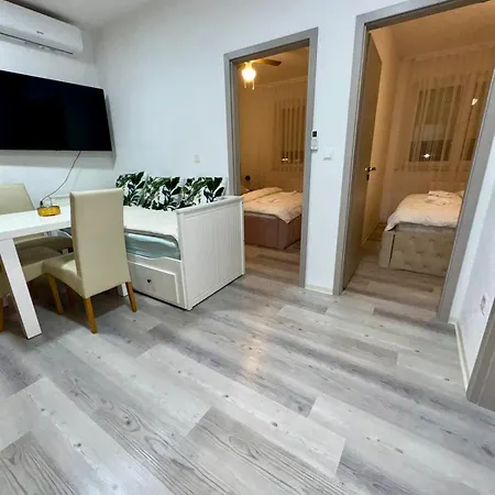 Apartment Paradise Zino